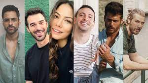 Yeni sevgiliyle aşk pozu olay oldu. Men In Demet Ozdemir S Life Al Bawaba