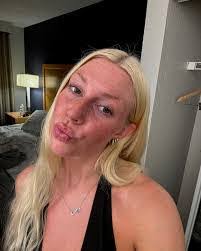 Cary Cobb's Instagram, Twitter & Facebook