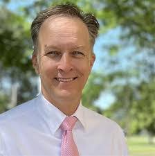 Mark Overbeck's Instagram, Twitter & Facebook