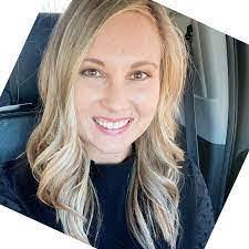 Stephanie Mcfarlin's Instagram, Twitter & Facebook