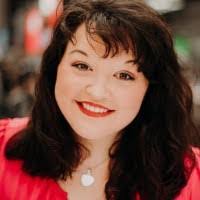 Michelle Ingle's Instagram, Twitter & Facebook