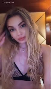 Escort girls escort Bonny in Brixen - EscortA