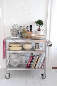 Den I Mitt Tycke Ganska Stora Serveringsvagnen Flytta Fran Ikea Har Hittat Sin Plats Och Form I K Metal Kitchen Island Kitchen Storage Cart Kitchen Furniture