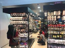 Menerajui harga aksesori phone termurah. Kini Dibuka Kedai Ustaz 2 Di Kompleks Pkns Shah Alam Facebook