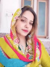 Nafeesa Shariq Friends And Followers