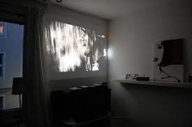 Nicht zu vergessen der ton. Kino Furs Zuhause Beamer Von Nec Pc Spezialist Blog