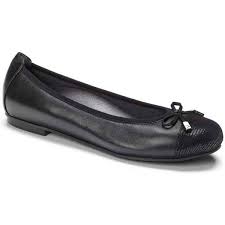 Vionic Women S Minna Black Dress Shoes 120 Liked On Polyvore Featuring Shoes Flats Black Vionic Shoes Leather B Casual Shoes Women Vionic Ballet Flats