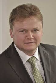 SCHWEISSREDUZIERENDE SILIKONLINER STEIGERN SICHERHEIT UND TRAGEKOMFORT