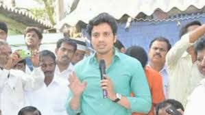 The sensational cash for bail scam which has snared kampli mla suresh babu, and is set to expose the role played by his uncle and bellary mla b. Kampli Ex Mla Suresh Babu à²¸à²š à²µ à²¶ à²° à²° à²® à²² à²¸ à²¦à²°à²³ à²¯ à²¸ à²° à²¶ à²¬ à²¬ à²µ à²° à²¦ à²§ à²…à²• à²°à²® à²†à²¸ à²¤ à²• à²¸ Kannada Oneindia