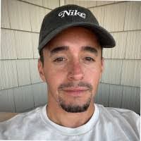 Daniel Dilts's Instagram, Twitter & Facebook