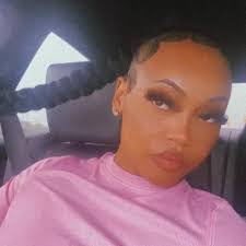 Nakeisha Moore's Instagram, Twitter & Facebook