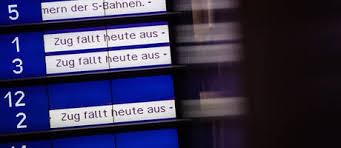 August 2021, 15:02 uhr aktualisiert am 17. Bahnstreik Ab Mittwochfruh Was Auf Reisende In Bw Zukommt Swr Aktuell