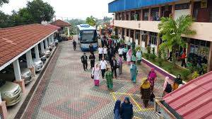 2011 teknik menjawab pp bersama pelajar pp smk tengku lela segara, marang, terengganu teknik menjawab pp bersama pelajar pp stpm smk tengku bariah, kuala terengganu Lawatan Penanda Arasan Program Ts25 Kohort 2 0 Ke Smk Tengku Lela Segara