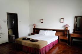Terakhir untuk penginapan murah dan keren di daerah bogor adalah the house white yang ada di daerah puncak bogor. Rekomendasi Penginapan Murah Di Puncak Untuk 2 Orang Penginapan Net 2021