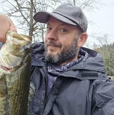 Is it safe to squat 375 without a belt?