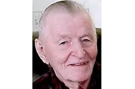 Michael Pecor's Instagram, Twitter & Facebook