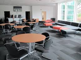 Ashton On Mersey Sixth Form S Spacious New Common Room Courtesy Of Desk Centre Common Room Classroom Interior Interior Design