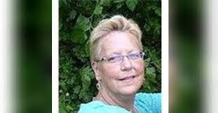 Linda Groff's Instagram, Twitter & Facebook