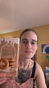 Jeni Davis (@thejenid81)