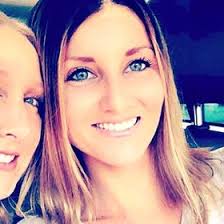 Kaitlyn Ries (kaitmries)