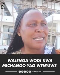 MICHEZO Baada ya @alanshearer na Thierry Henry kushinda tuzo ya  #PremierLeagueHallofFame sasa nyota wa zamani wa @manchesterunited  @ericcantona naye ameingia kwenye orodha baada ya kupigiwa kura na  mashabiki. Cantona alicheza mechi 156