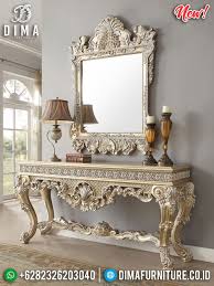 Harga Meja Konsol Mewah Jepara Golden Classy Luxury Df 1126 In 2020 Luxury Console Classic Furniture Living Room Traditional Console Tables