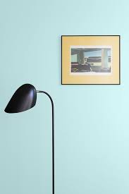 Ideales Pour Une Chambre Petite Ou Sombre Les Couleurs Claires Donnent Une Impression D Espace Et Eclaircissent La Piece V33 Peinture V33 Peinture Interieur