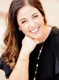 Leah Ritter's Instagram, Twitter & Facebook