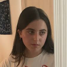 Sharon Silva (@smallestmaam)