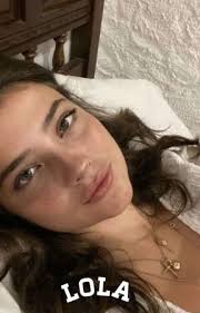 Lola ─ Rodrigo de Paul