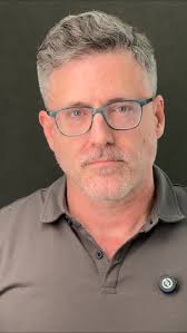 A strong first impression can be the best ROI, especially for lawyers and  doctors. Your image speaks volumes before you even say a word.  #FirstImpressions #ProfessionalImage #BusinessTips #Leadership  #PersonalBranding #CareerAdvice #ImageMatters #Success #