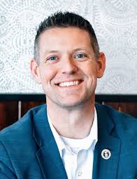 Auditor candidates campaign for transparency