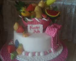 The pastry cream is lightened with a bit of whipped cream. Cherrycakes1