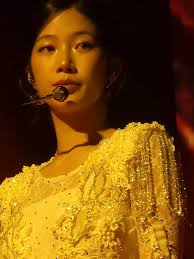 Ash Lee Sserafim Kazuha