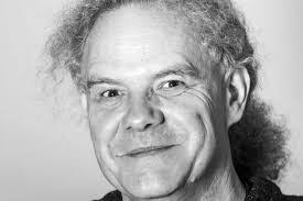 Peter Feist's Instagram, Twitter & Facebook