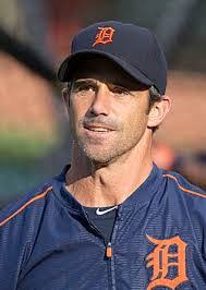 Mark Persails's Instagram, Twitter & Facebook