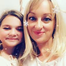 Ransom photos! #girlz #sleepoverparty #girlfriendsforlife #filterselfie  #outforlunch #sushitime🍣🍱 #yum😋 @ Bradford, Ontario