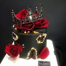 网红巴洛克黑色女王高贵水晶鲜花皇冠玫瑰蛋糕成都同城配送