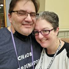 How to find an online group to play Dungeons and Dragons with?