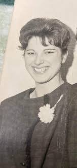 Janet Kipp's Instagram, Twitter & Facebook