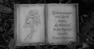 Tröstende worte für trauerkarten bei einem trauerfall im bekanntenkreis, bei freunden und nachbarn. Die Passenden Abschlussworte Fur Trauerkarten Und Beileidsschreiben
