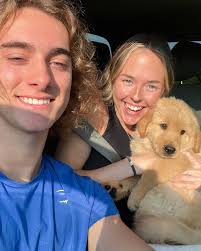 Brayden Hebert (@braydenabear) • Instagram photos and videos