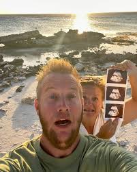 🎈Our birthday girl Your smile lights up our world every single day. Happy  1st birthday sunshine, we love you endlessly 💕