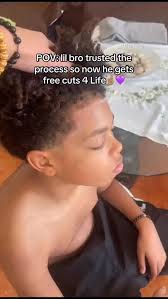 Did he glow up?🤔⬇️ Follow @malik.fades for my journey!❤️🤞🏽#barber  #haircut #lineup #fade #viral #glowup #explorepage #explore #malikfades