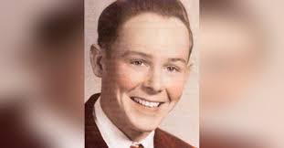 Paula Baron's Instagram, Twitter & Facebook