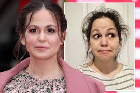 Giovanna fletcher took to social media to announce the birth of the couple's third son, max mario fletcher, who congratulaions @mrsgifletcher and welcome to the 3 boys club! Pregnant Giovanni Fletcher Hits Back After Cruel Troll Brands Her A Mess Over Her Appearance Mirror Online