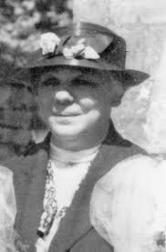 Hi.. I'm looking for the son of Roger Swan from Burbage please, he's in his  80s, from around the Hinckley and Burbage area most of his life.. I'm aware  he had a