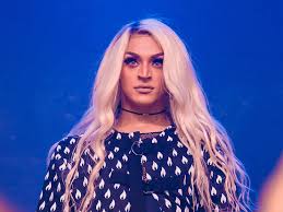Halloween face makeup beaut makeup hair make up singer glamour beauty blue hair. Pabllo Vittar Is The World S Most Popular Drag Queen And In Brazil That S More Important Than Ever Vogue