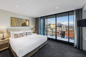 Timelessly elegant, the adina apartment hotel adelaide treasury, is conveniently located in the heart of adelaide's vibrant cbd. Oaks Adelaide Horizons Suites Official Website Serviced Apartment Adelaide