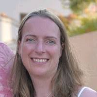 Kerri Leach's Instagram, Twitter & Facebook